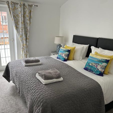 Merchants Mews, Fowey, Parking. Pets Welcome. Luaran gambar