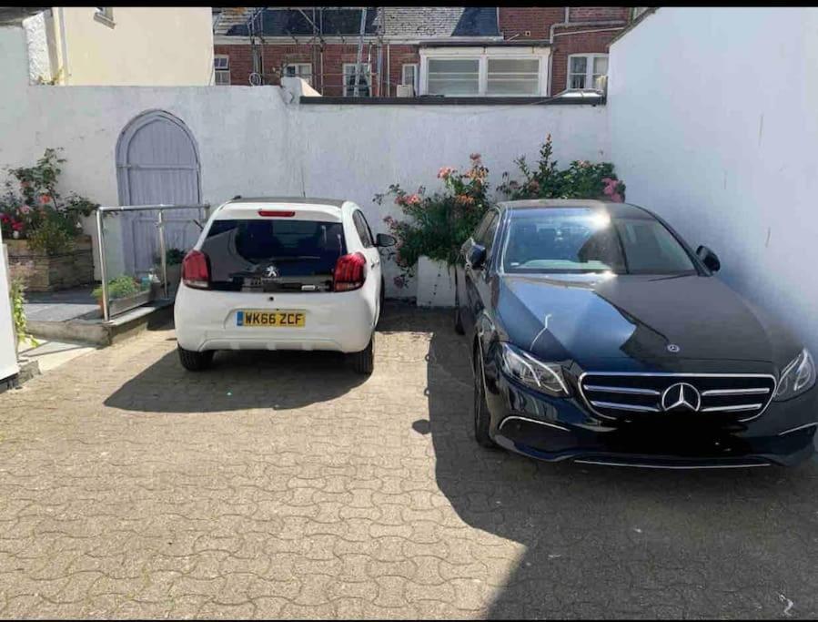 Merchants Mews, Fowey, Parking. Pets Welcome. Luaran gambar